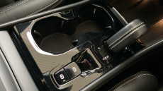 Volvo Xc40 2.0 B4P R DESIGN Pro 5dr Auto [7 speed] Petrol Estate